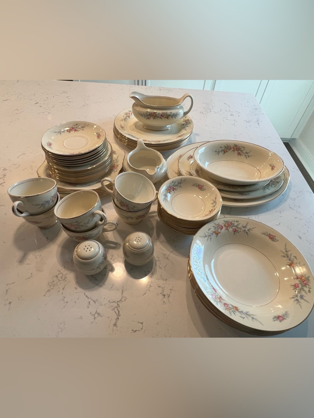 Vintage Homer Laughlin Eggshell Nautilus FERNDALE Dinnerware Set -56 Pieces